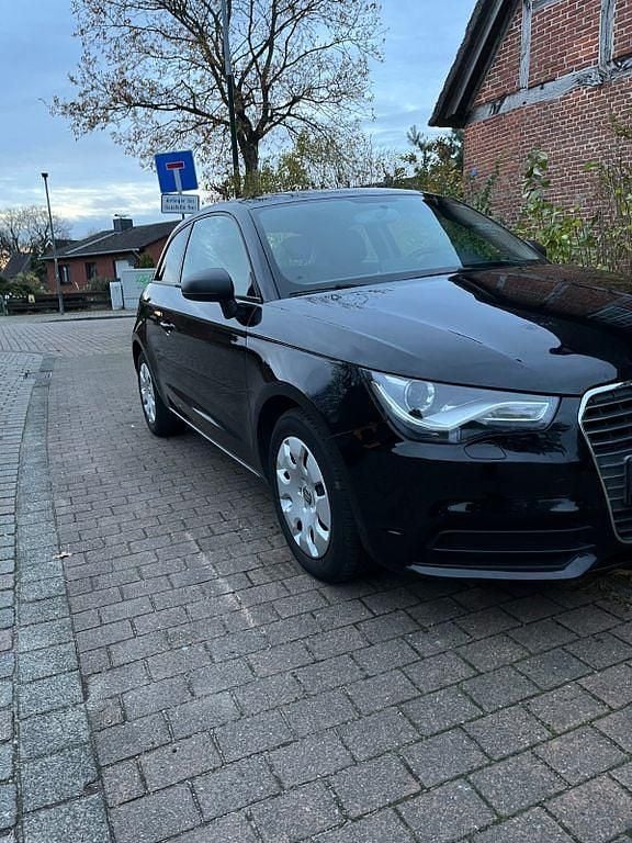 Gebraucht Audi A1 Ambition 90 PS (66 kW) 2014 Schwarz Kleinwagen