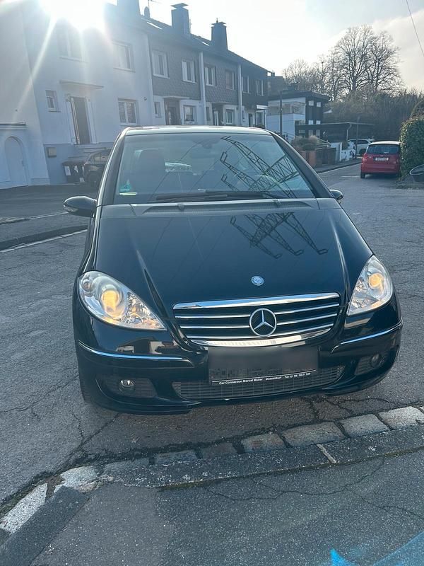 Gebraucht Mercedes A150 95 PS (69 kW) 2007 Schwarz Kleinwagen