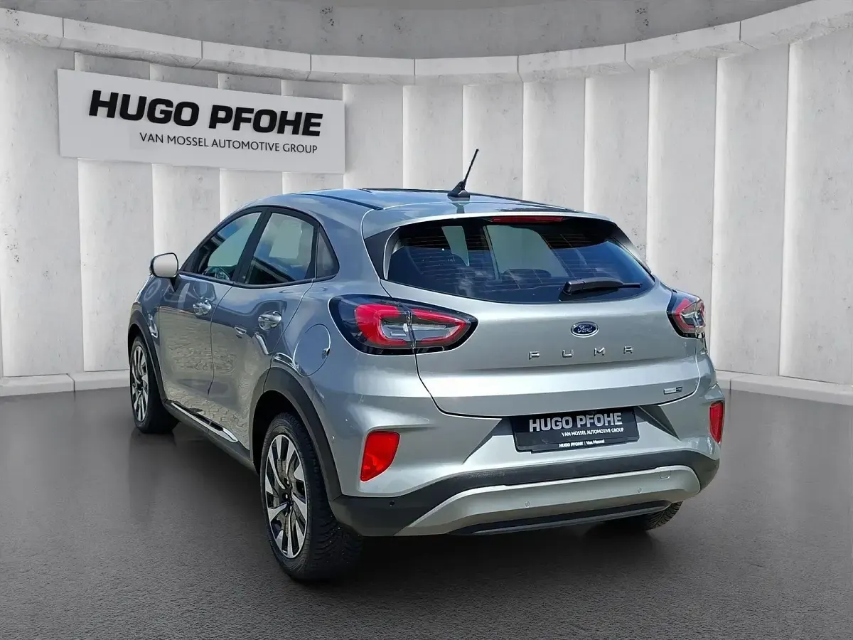 Gebraucht Ford Puma Titanium 125 PS (91 kW) 2023 Silber SUV