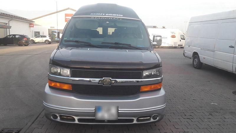 Gebraucht Chevrolet Express 290 PS (213 kW) 2007 Grau Van