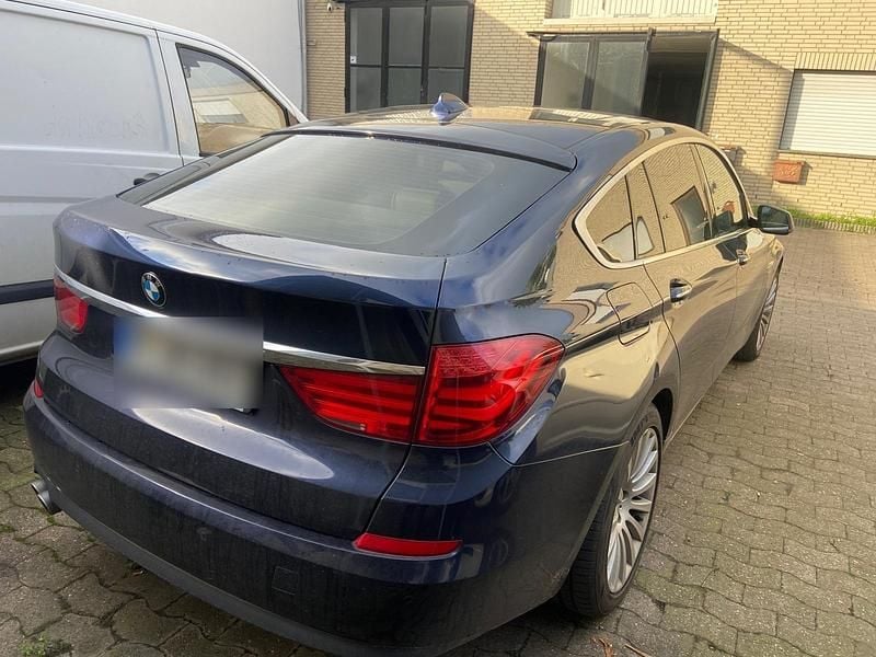 Gebraucht BMW 530 Gran Turismo 245 PS (180 kW) 2012 Blau Limousine