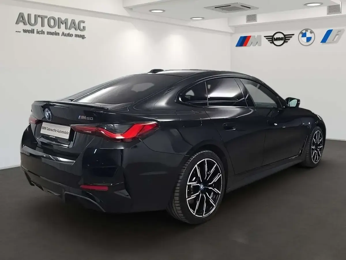 Gebraucht BMW i4 400 kW (544 PS) 2024 Black sapphire Limousine