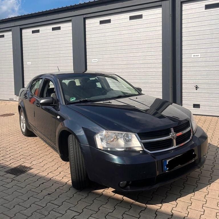 Gebraucht Dodge Avenger SE 156 PS (114 kW) 2008 Blau Limousine