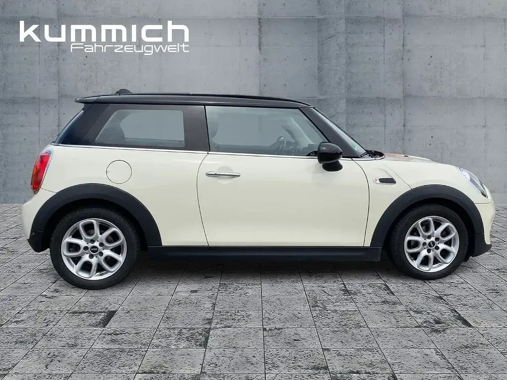 Gebraucht Mini Cooper 136 PS (100 kW) 2015 Weiß Kleinwagen