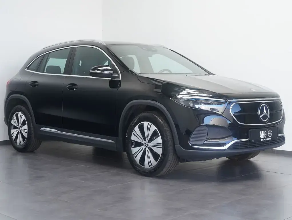 Gebraucht Mercedes EQA250 Progressive 139 kW (190 PS) 2023 Schwarz SUV