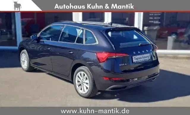 Gebraucht Skoda Scala Ambition 110 PS (80 kW) 2023 Schwarz Kleinwagen