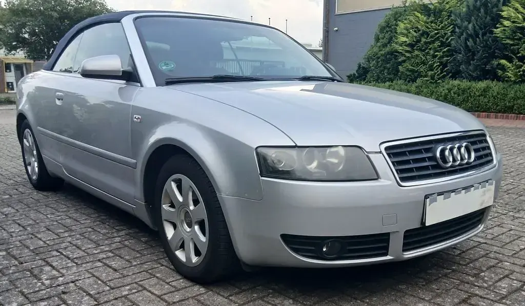 Gebraucht Audi A4 Cabriolet 163 PS (119 kW) 2004 Silber Cabrio