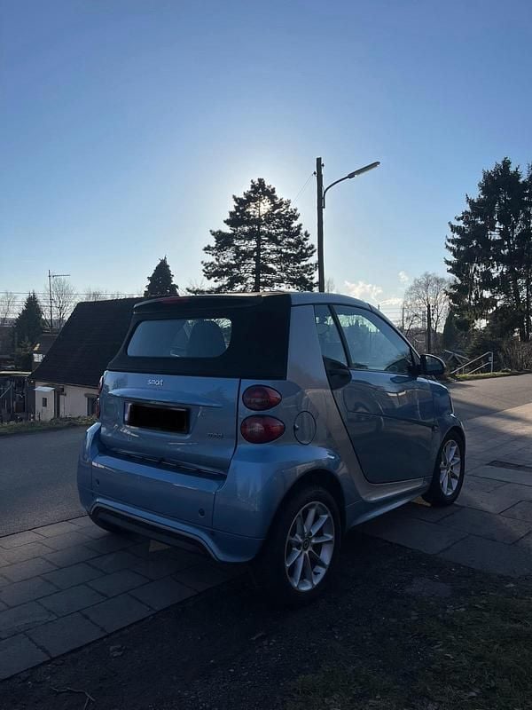 Gebraucht Smart ForTwo Cabrio 71 PS (52 kW) 2012 Blau Cabrio