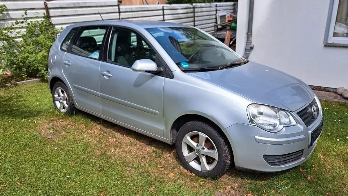 Gebraucht VW Polo 85 PS (62 kW) 2009 Silber Kleinwagen