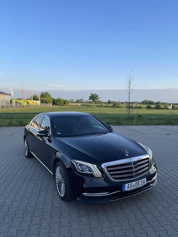 Schwarz Gebraucht 2018 Mercedes S350 Limousine | 43.000 € (Superpreis) - Bild 1/4