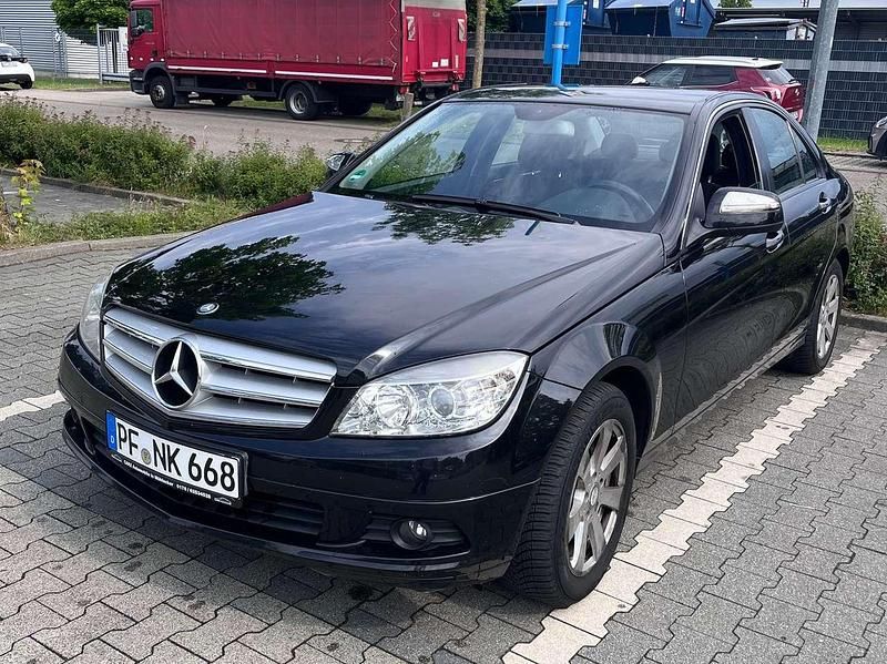 Schwarz Gebraucht 2008 Mercedes C220 Limousine | 5.500 € (Fairer Preis) - Bild 1/4