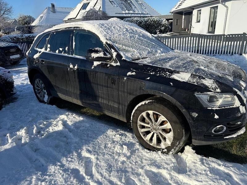 Schwarz Gebraucht 2014 Audi Q5 Sport SUV | 11.999 € (Superpreis) - Bild 1/4