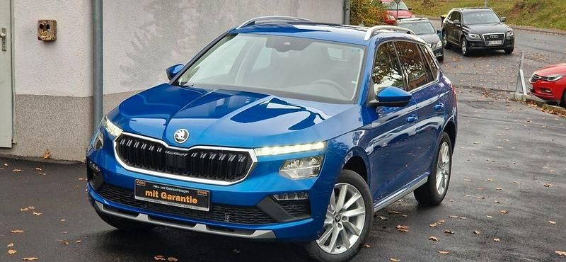 Neu Skoda Kamiq Selection 150 PS (110 kW) 2025 Blau SUV