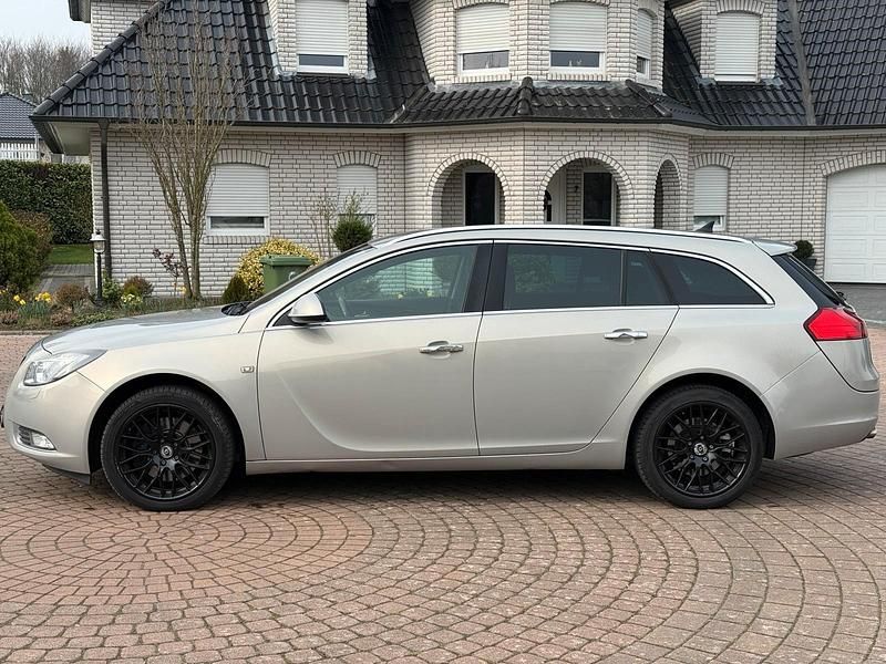 Gebraucht Opel Insignia 260 PS (191 kW) 2009 Kombi