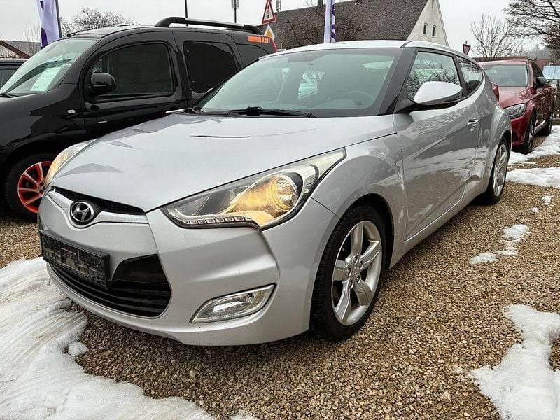 Silber Gebraucht 2012 Hyundai Veloster Style Kleinwagen | 5.900 € (Fairer Preis) - Bild 1/4