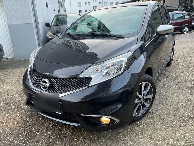 Schwarz Gebraucht 2015 Nissan Note Limousine | 6.390 € (Fairer Preis) - Bild 1/4
