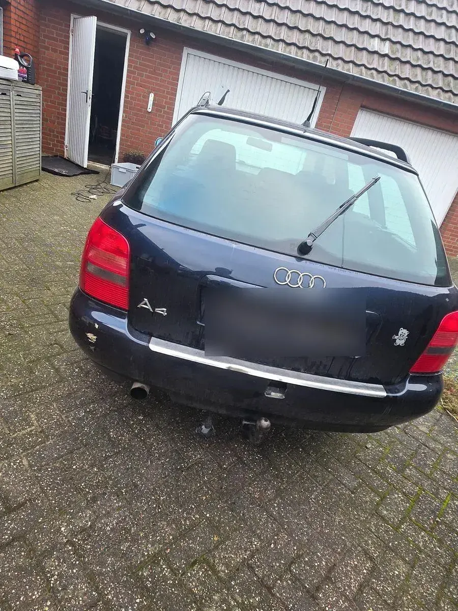 Brugt Audi A4 101 HK (74 kW) 1997 Blå Stationcar