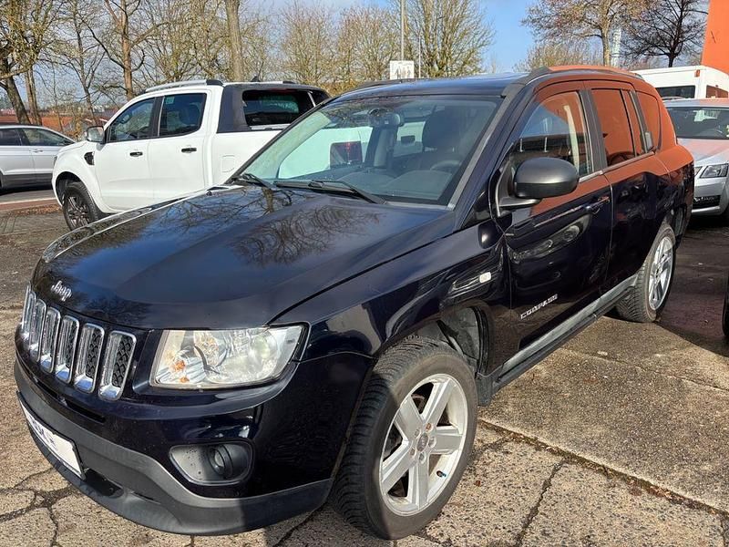 Gebraucht Jeep Compass Limited 163 PS (119 kW) 2011 Schwarz SUV