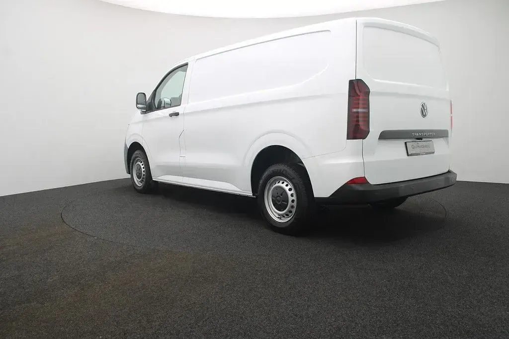 Gebraucht VW T7 110 PS (80 kW) 2025 Weiß Van