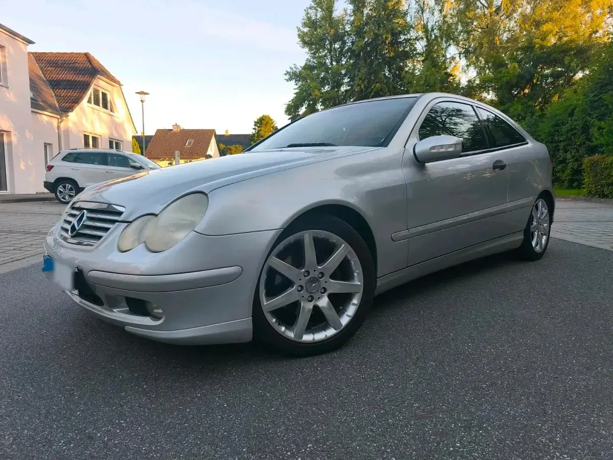 Gebraucht Mercedes C200 170 PS (125 kW) 2003 Coupé