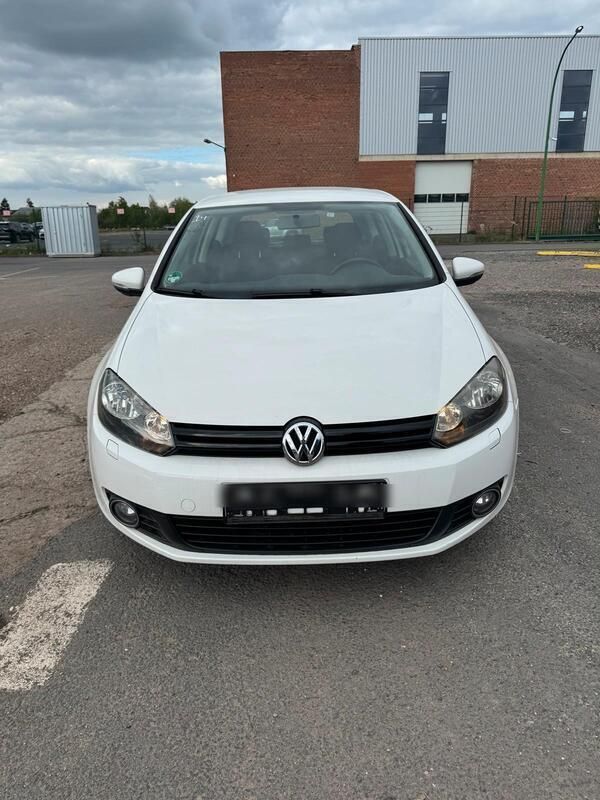 Weiß Gebraucht 2013 VW Golf VII Kleinwagen | 3.000 € (Superpreis) - Bild 1/4