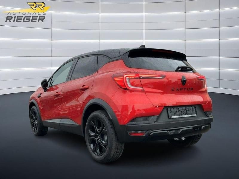 Gebraucht Renault Captur Rive Gauche 158 PS (116 kW) 2022 Rot nnp + schwarz gne SUV