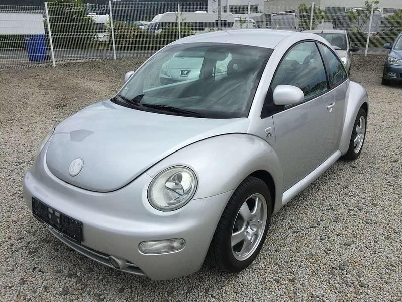 Silber Gebraucht 2000 VW Beetle Limousine | 2.999 € (Etwas zu teuer) - Bild 1/4