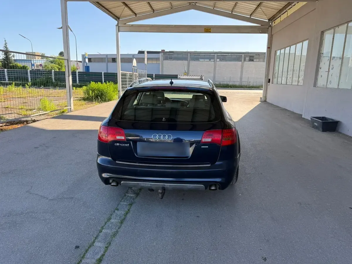 Gebraucht Audi A6 Allroad 232 PS (170 kW) 2006 Blau Kombi