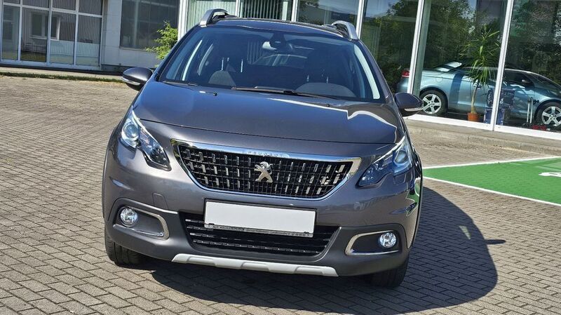 Gebraucht Peugeot 2008 Allure 110 PS (80 kW) 2019 Grau SUV