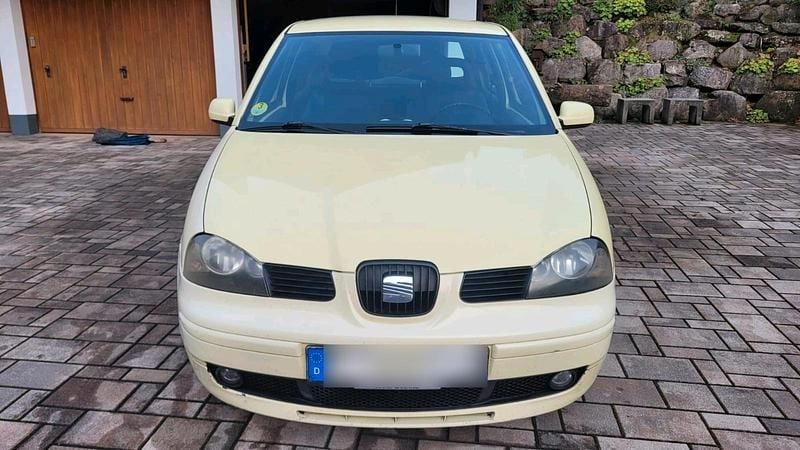 Gelb Gebraucht 2002 Seat Arosa Kleinwagen | 650 € (Fairer Preis) - Bild 1/4