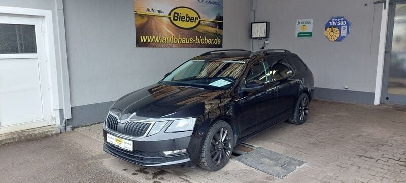 Schwarz Gebraucht 2017 Skoda Octavia Ambition Kombi | 8.930 € (Superpreis) - Bild 1/4