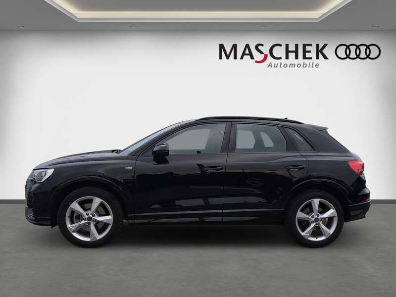 Gebraucht Audi Q3 S-Line 190 PS (139 kW) 2024 Mythosschwarz SUV