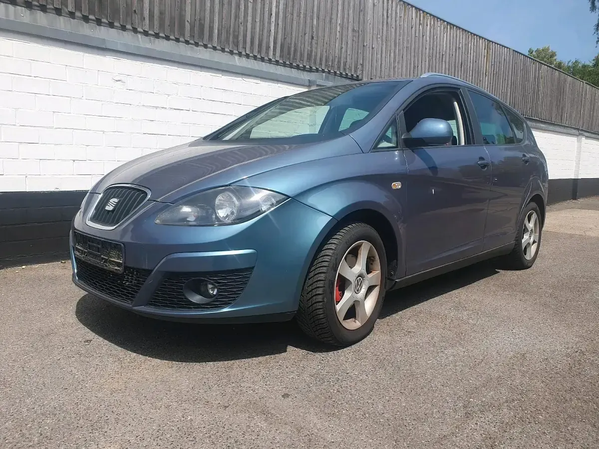 Gebraucht Seat Altea XL 125 PS (91 kW) 2010 Blau Van / Kleinbus