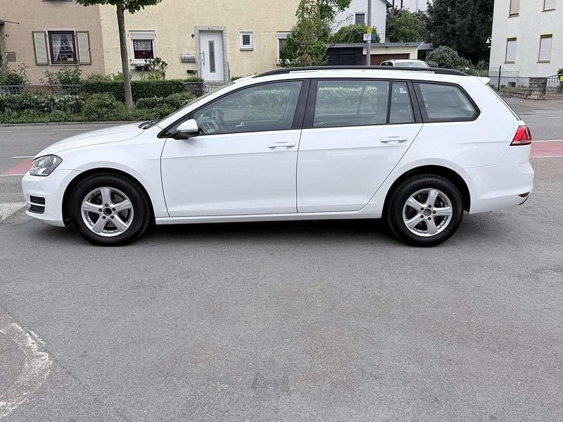 Second-hand VW Golf VII Trendline 110 CP (80 kW) 2014 Alb Break