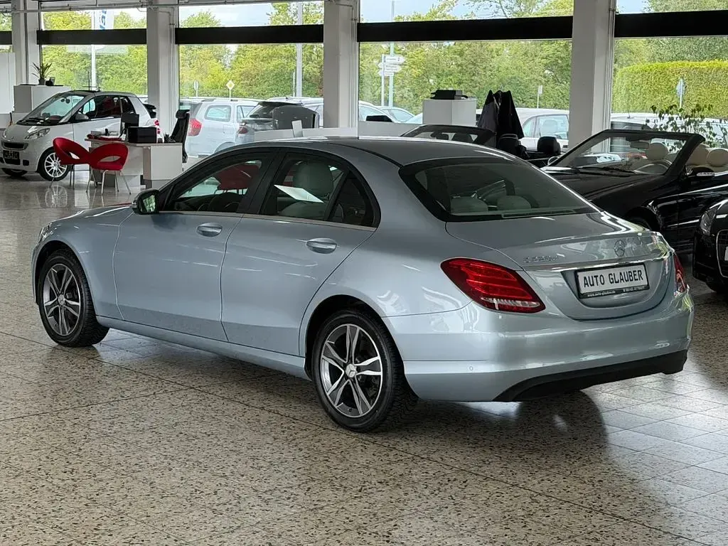 Gebraucht Mercedes C220 170 PS (125 kW) 2015 Silber Limousine