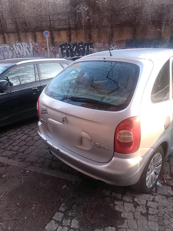 Gebraucht Citroën Xsara 115 PS (84 kW) 2003 Silber Van / Kleinbus