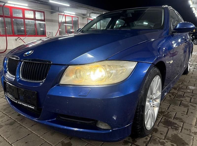 Blau Gebraucht 2008 BMW 318 Sport Line Limousine | 2.490 € (Guter Preis) - Bild 1/4
