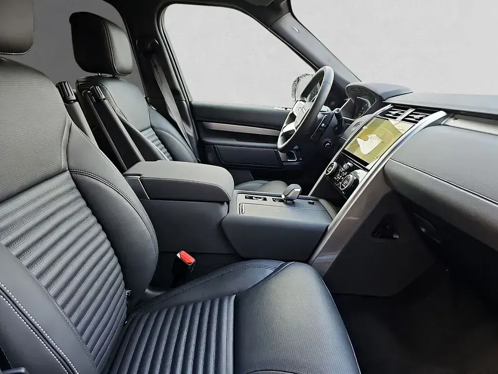 Gebraucht Land Rover Discovery SE Dynamic 249 PS (183 kW) 2025 Schwarz SUV
