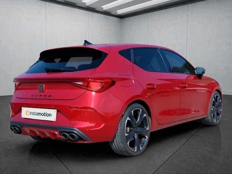 Gebraucht Cupra Leon 300 PS (220 kW) 2024 Rot Kleinwagen