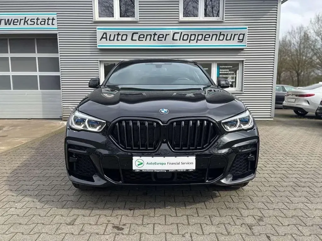 Gebraucht BMW X6 M Sport 286 PS (210 kW) 2023 Black sapphire metallic SUV