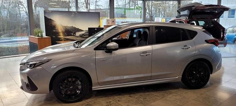Gebraucht Subaru Impreza Trend 136 PS (100 kW) 2026 Ice silver (m) Kleinwagen