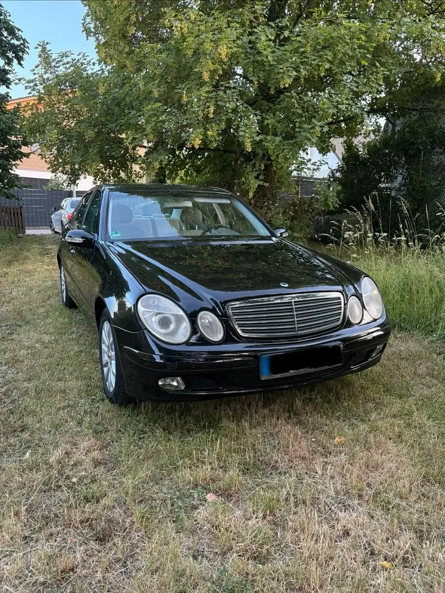 Gebraucht Mercedes E320 224 PS (164 kW) 2002 Schwarz Limousine