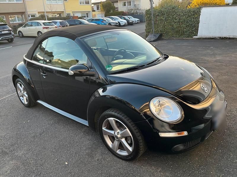 Gebraucht VW New Beetle 102 PS (75 kW) 2008 Schwarz Kleinwagen