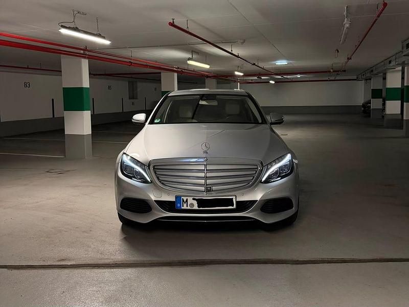 Gebraucht Mercedes C400 Exclusive 333 PS (244 kW) 2015 Silber Limousine