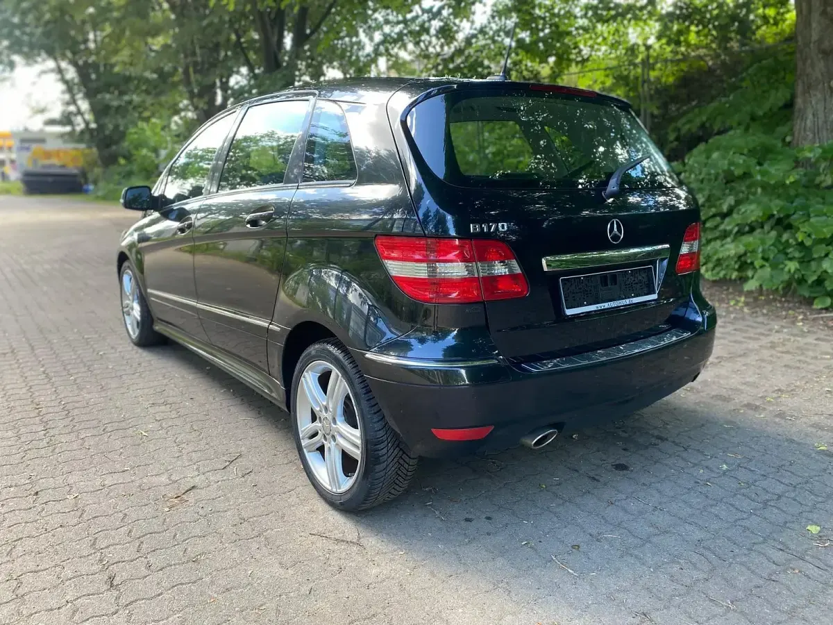 Gebraucht Mercedes B170 Avantgarde 116 PS (85 kW) 2009 Schwarz Van / Kleinbus