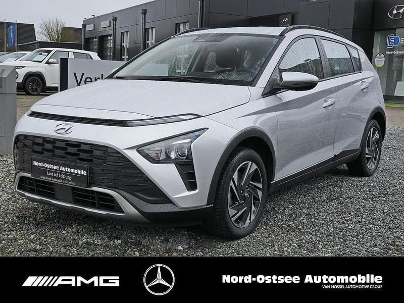 Gebraucht Hyundai Bayon Select 101 PS (74 kW) 2022 Sleek silver / met SUV