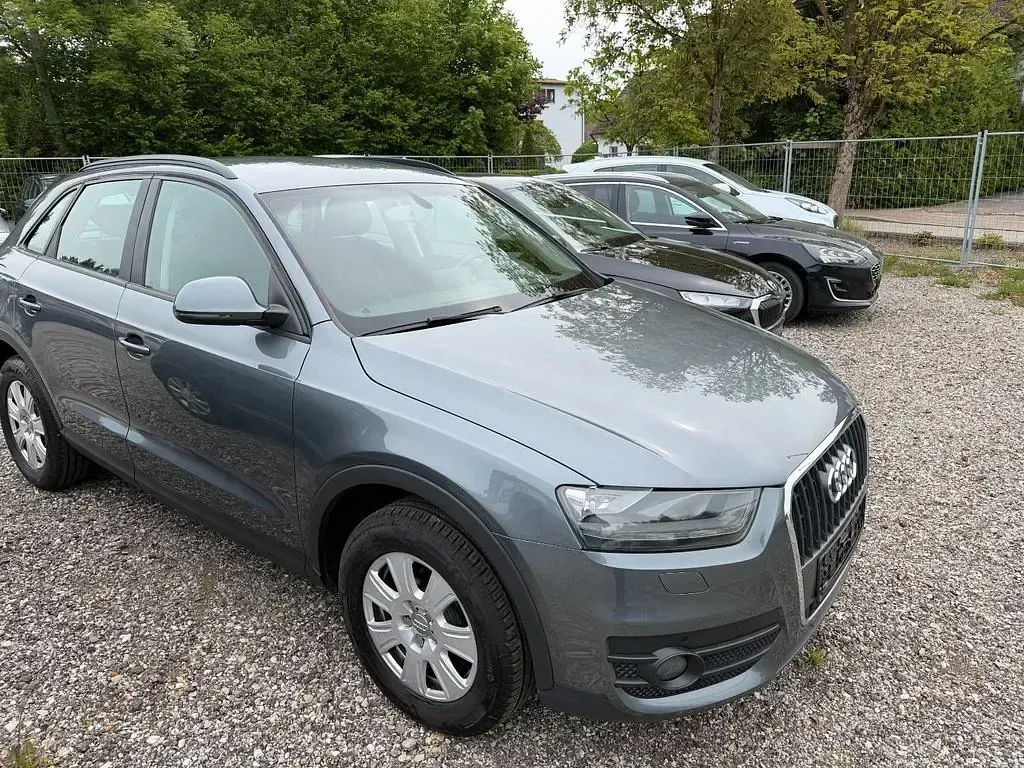 Gebraucht Audi Q3 Comfort 140 PS (102 kW) 2014 Grau SUV