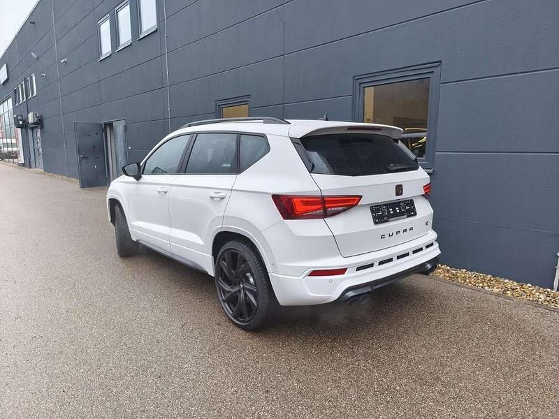 Neu Cupra Ateca VZ 300 PS (220 kW) 2026 Weiß SUV