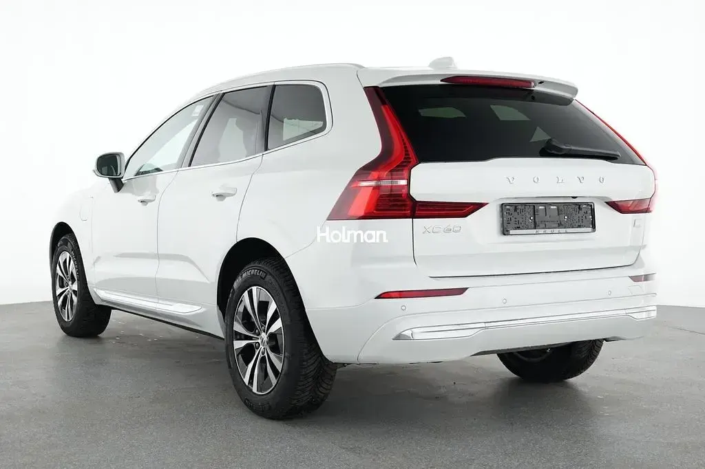 Gebraucht Volvo XC60 Core 398 PS (292 kW) 2024 Weiß SUV