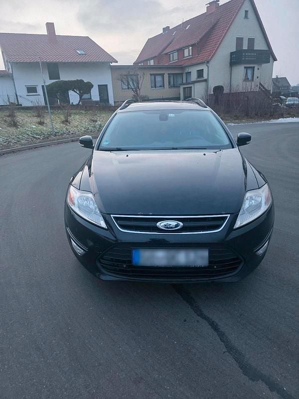 Gebraucht Ford Mondeo 140 PS (102 kW) 2011 Schwarz Kombi